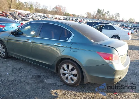 2010 Honda Accord 3.5 Ex-L z USA, uszkodzony, nr VIN 1HGCP3F83AA010932